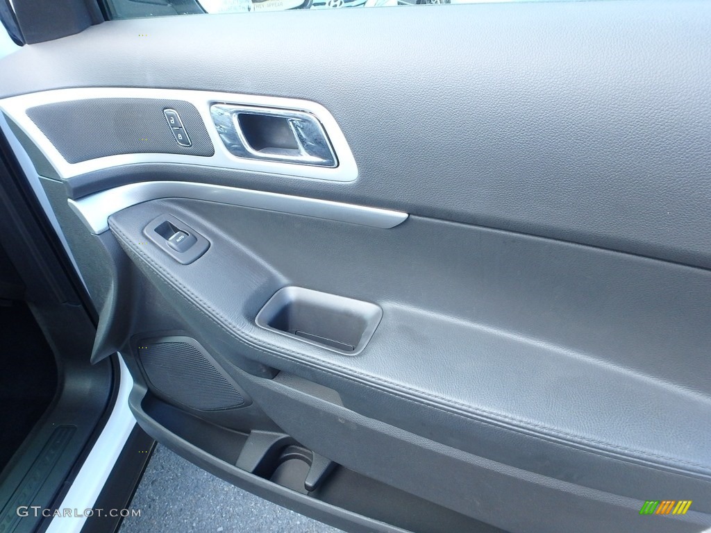 2015 Explorer XLT 4WD - White Platinum / Charcoal Black photo #13