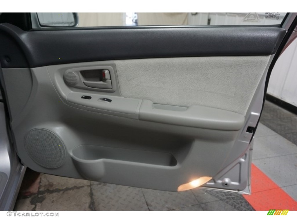 2006 Spectra EX Sedan - Clear Silver / Beige photo #17