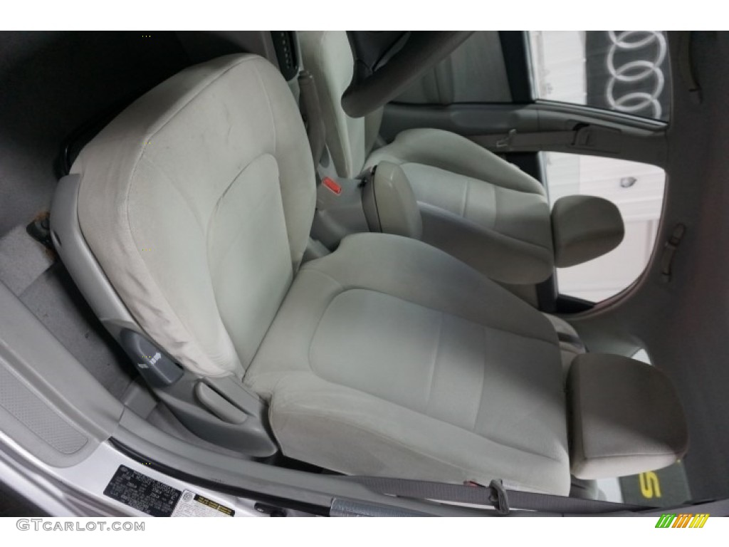 2006 Spectra EX Sedan - Clear Silver / Beige photo #23