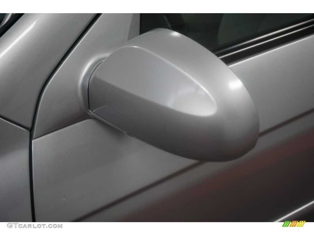 2006 Spectra EX Sedan - Clear Silver / Beige photo #69