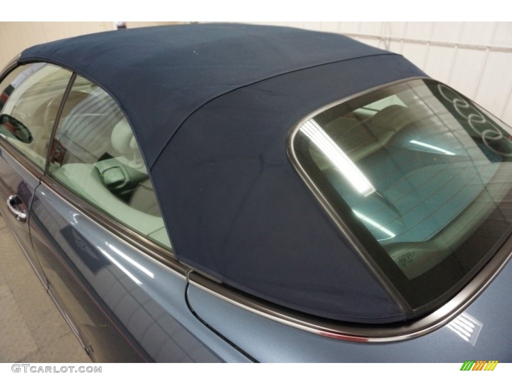 2005 CLK 320 Cabriolet - Cadet Blue Metallic / Charcoal photo #82