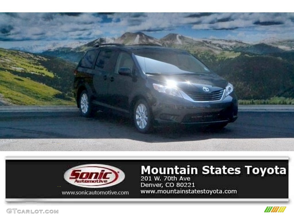 Black Toyota Sienna