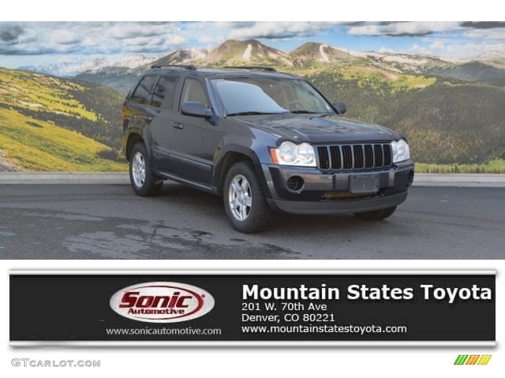 2007 Grand Cherokee Laredo 4x4 - Steel Blue Metallic / Medium Slate Gray photo #1