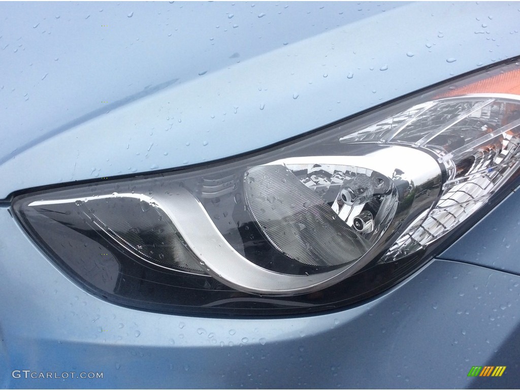 2013 Elantra Limited - Blue Sky Metallic / Beige photo #32