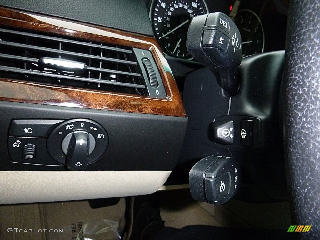 2008 5 Series 528xi Sedan - Monaco Blue Metallic / Cream Beige Dakota Leather photo #23