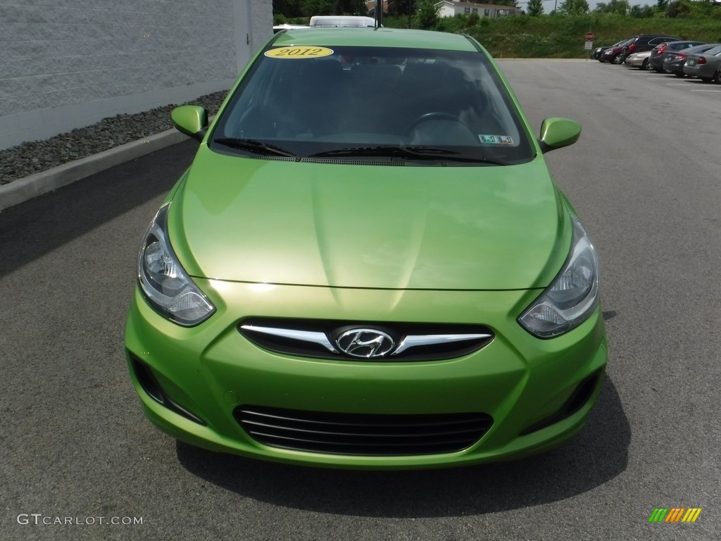 2012 Accent GS 5 Door - Electrolyte Green / Gray photo #4