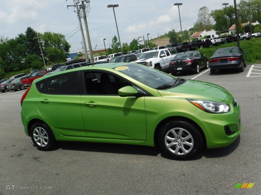 2012 Accent GS 5 Door - Electrolyte Green / Gray photo #6