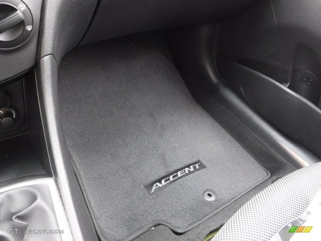 2012 Accent GS 5 Door - Electrolyte Green / Gray photo #23