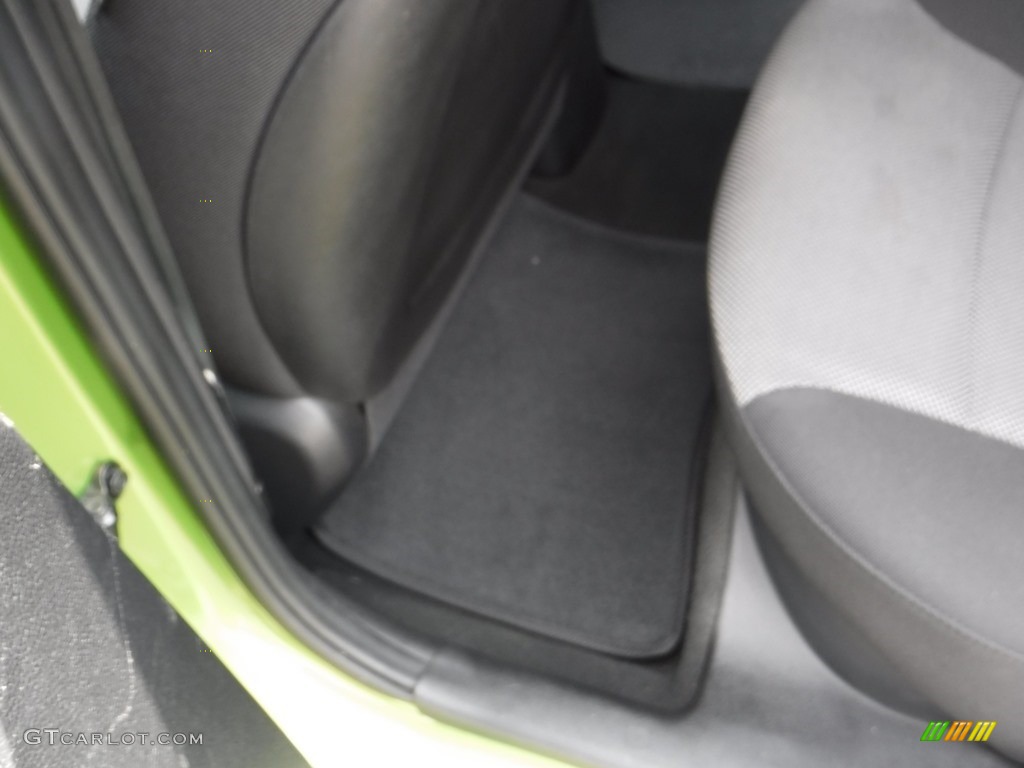 2012 Accent GS 5 Door - Electrolyte Green / Gray photo #26