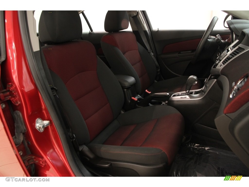 2012 Cruze LT - Crystal Red Metallic / Jet Black/Sport Red photo #10