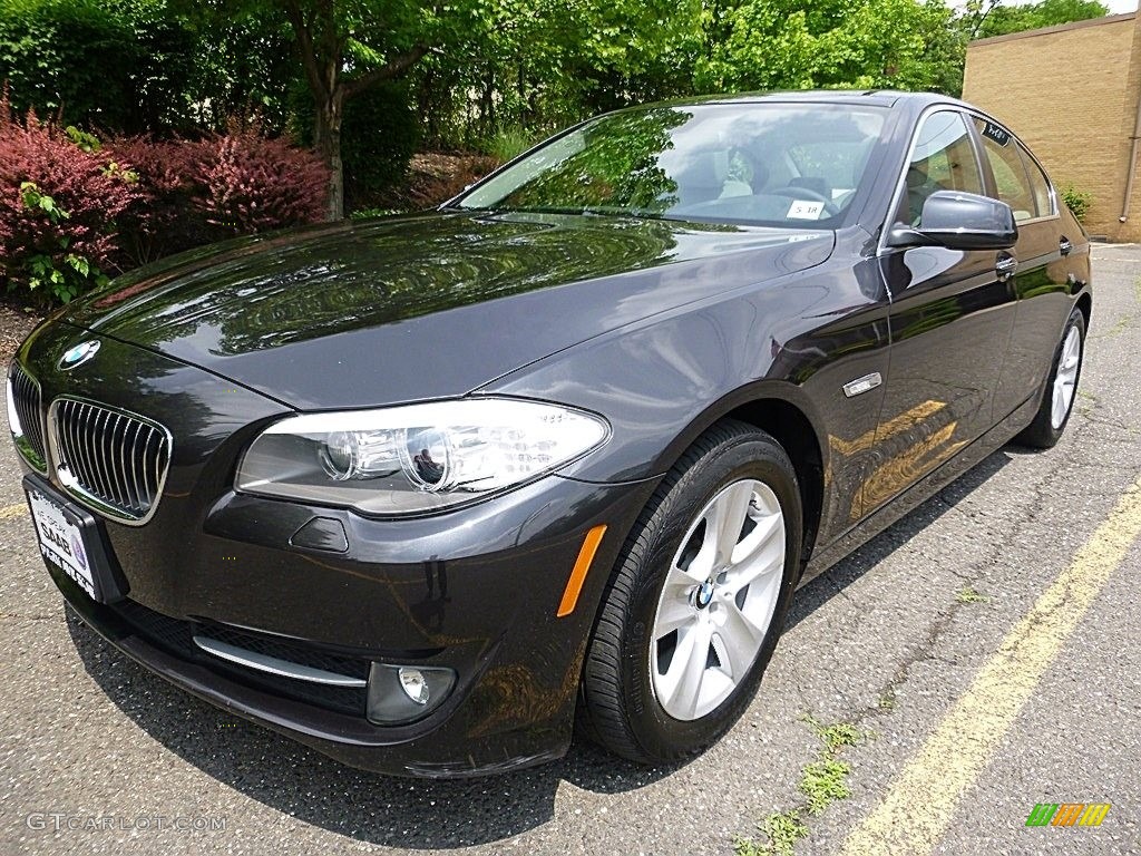 2013 5 Series 528i xDrive Sedan - Dark Graphite Metallic II / Everest Gray photo #1