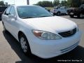2002 Super White Toyota Camry LE  photo #28
