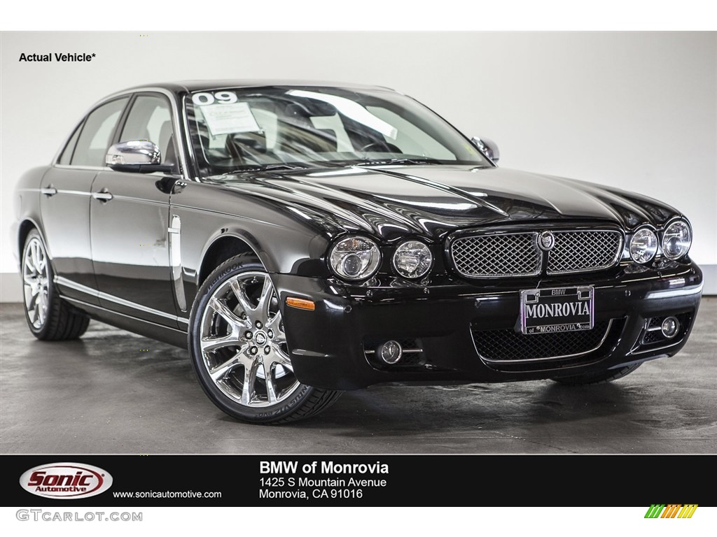 2009 XJ XJ8 - Ebony Black / Charcoal/Charcoal photo #1