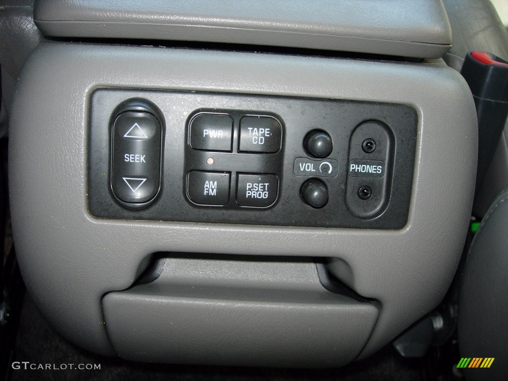 2002 Suburban 1500 LT 4x4 - Redfire Metallic / Medium Gray/Neutral photo #23