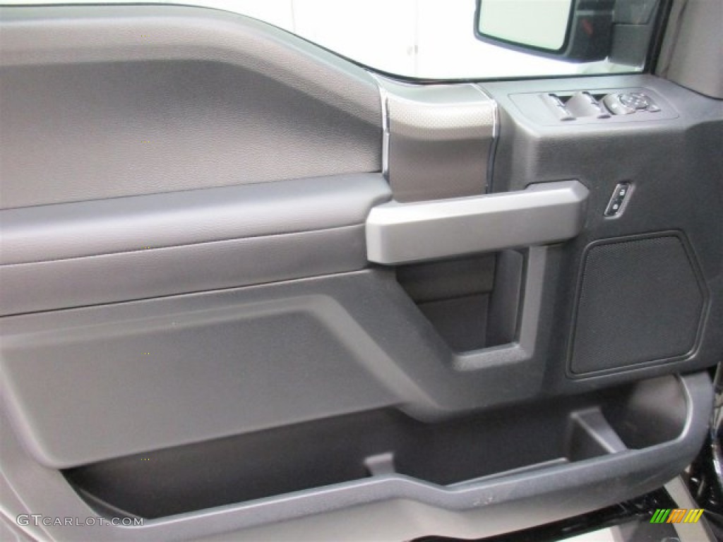 2016 F150 XLT SuperCrew - Shadow Black / Black photo #17