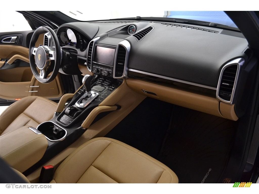 2014 Cayenne Platinum Edition - Mahogany Metallic / Luxor Beige photo #16