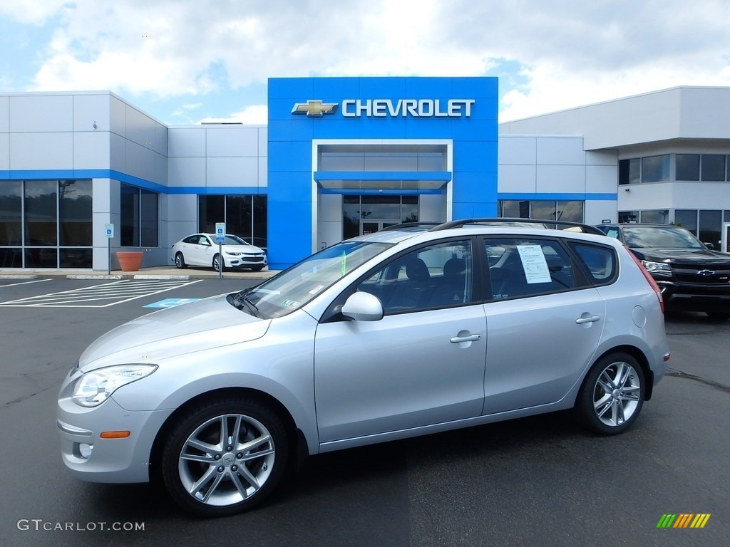 2010 Elantra Touring SE - Quicksilver / Black photo #1