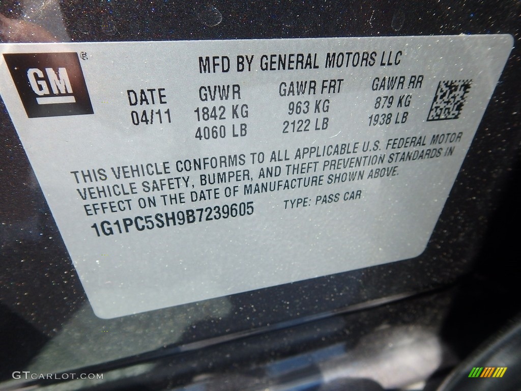 2011 Cruze LS - Taupe Gray Metallic / Jet Black/Medium Titanium photo #29