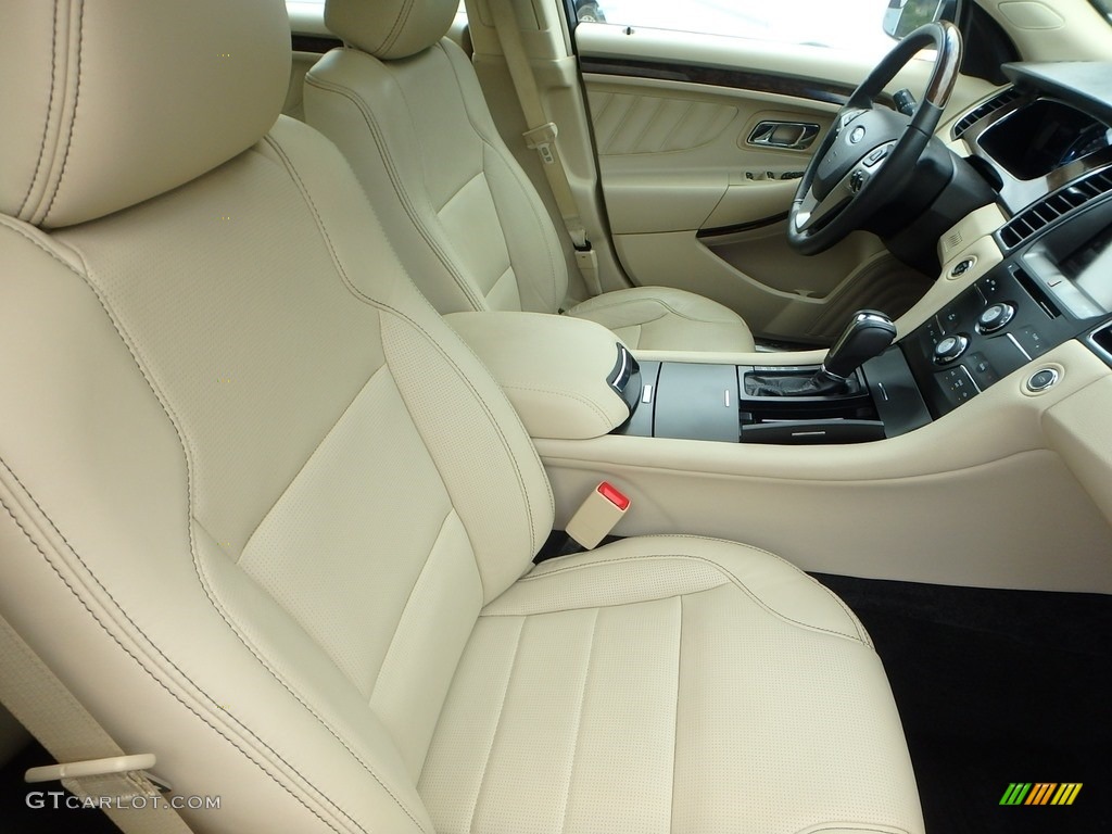 2015 Taurus Limited - Deep Impact Blue Metallic / Dune photo #10