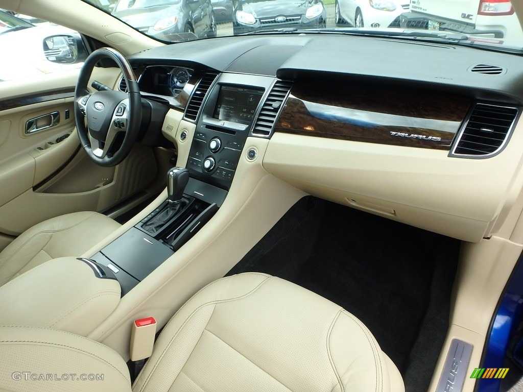 2015 Taurus Limited - Deep Impact Blue Metallic / Dune photo #11