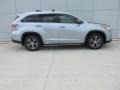 Silver Sky Metallic - Highlander XLE Photo No. 3