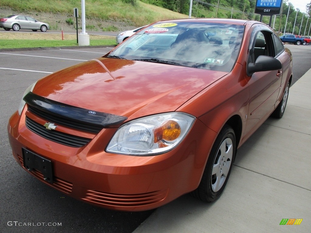 2007 Cobalt LS Coupe - Sunburst Orange Metallic / Gray photo #9