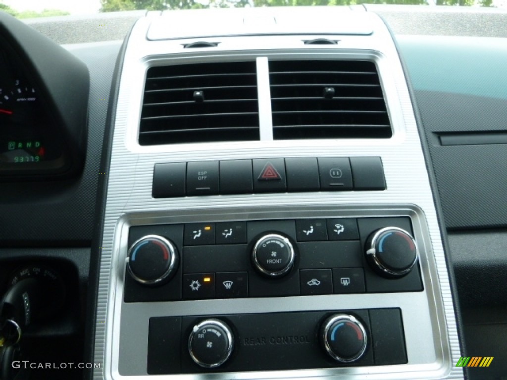 2010 Journey SXT AWD - Inferno Red Crystal Pearl Coat / Dark Slate Gray photo #18