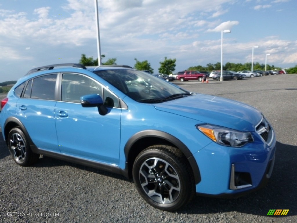 2016 Crosstrek 2.0i Limited - Hyper Blue / Black photo #1