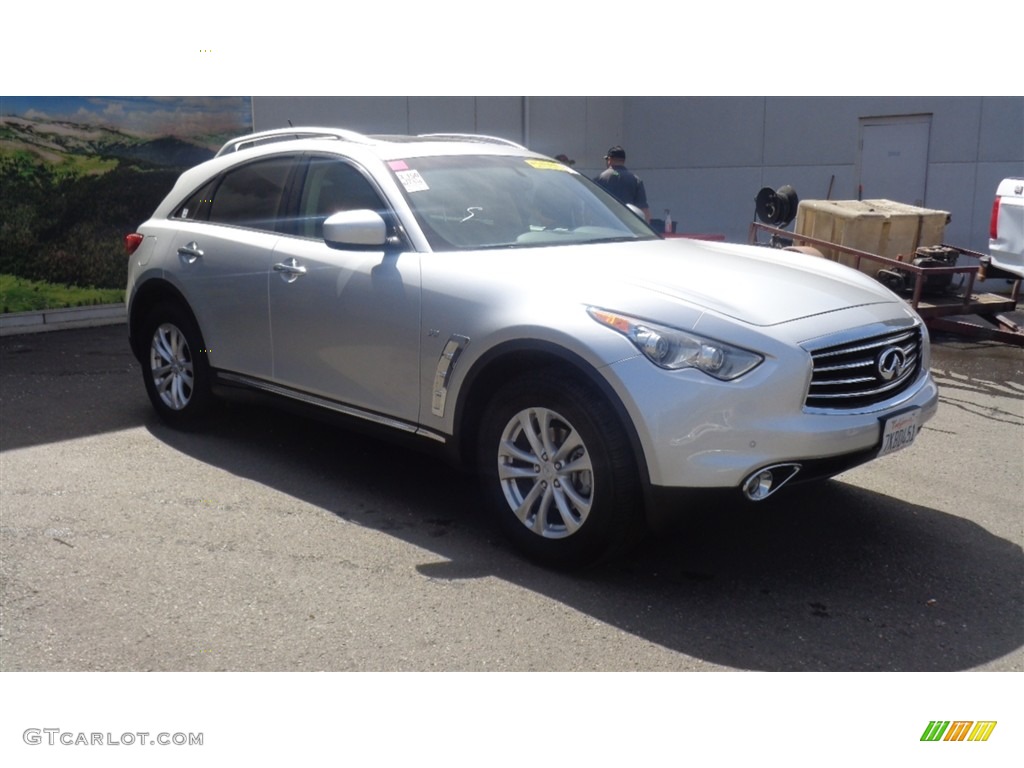 2015 QX70 AWD - Liquid Platinum / Graphite photo #9