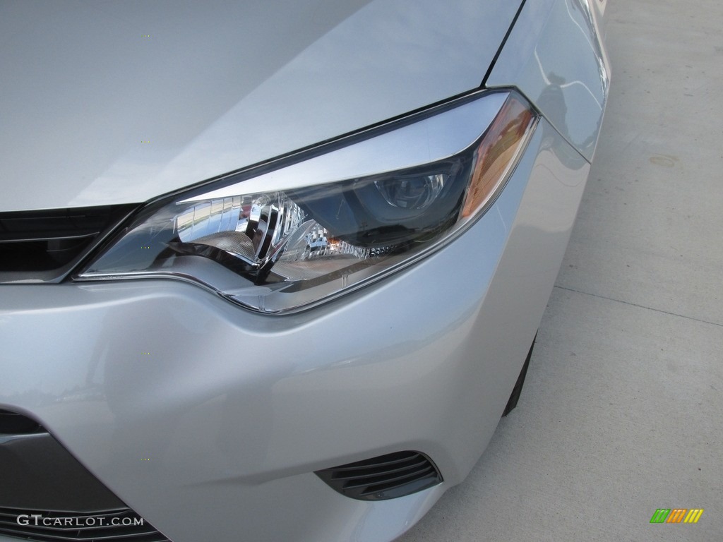 2016 Corolla LE - Classic Silver Metallic / Ash photo #9