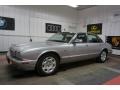 Platinum - XJ XJ8 Photo No. 2