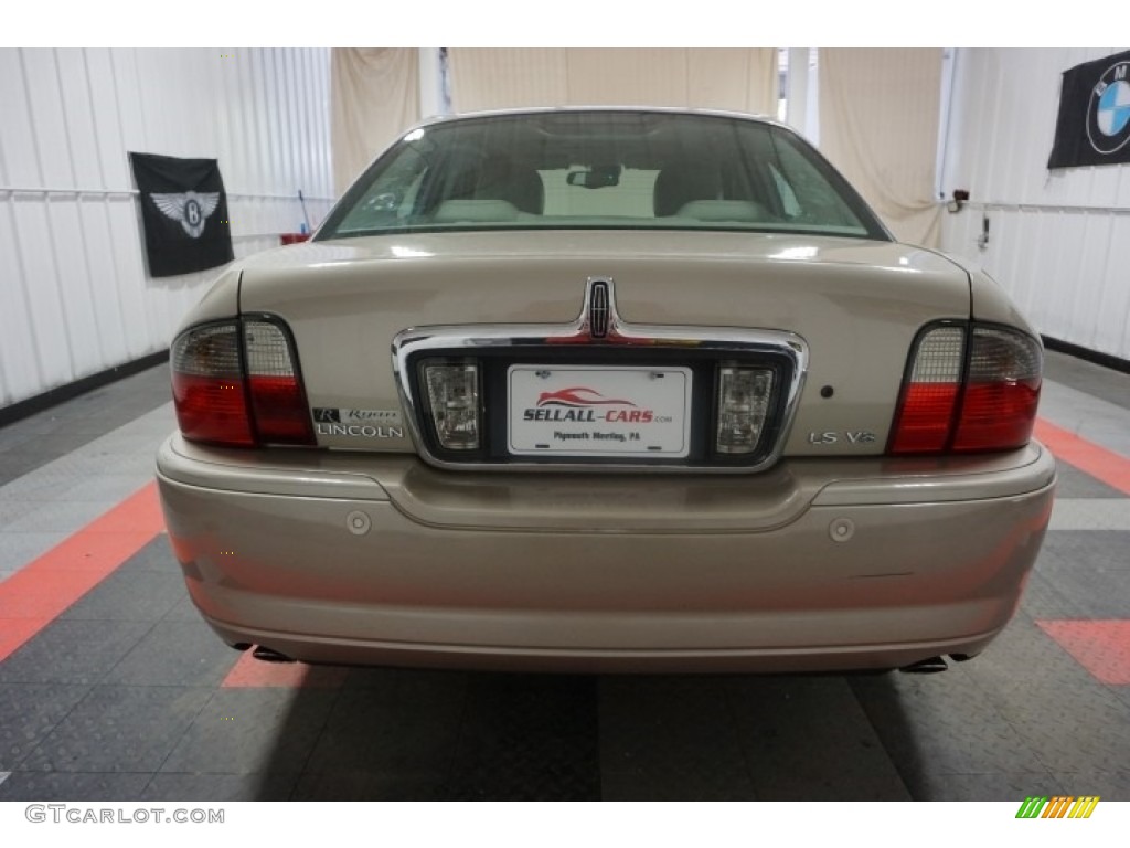 2004 LS V8 - Cashmere Tri-Coat / Dark Stone/Medium Light Stone photo #9