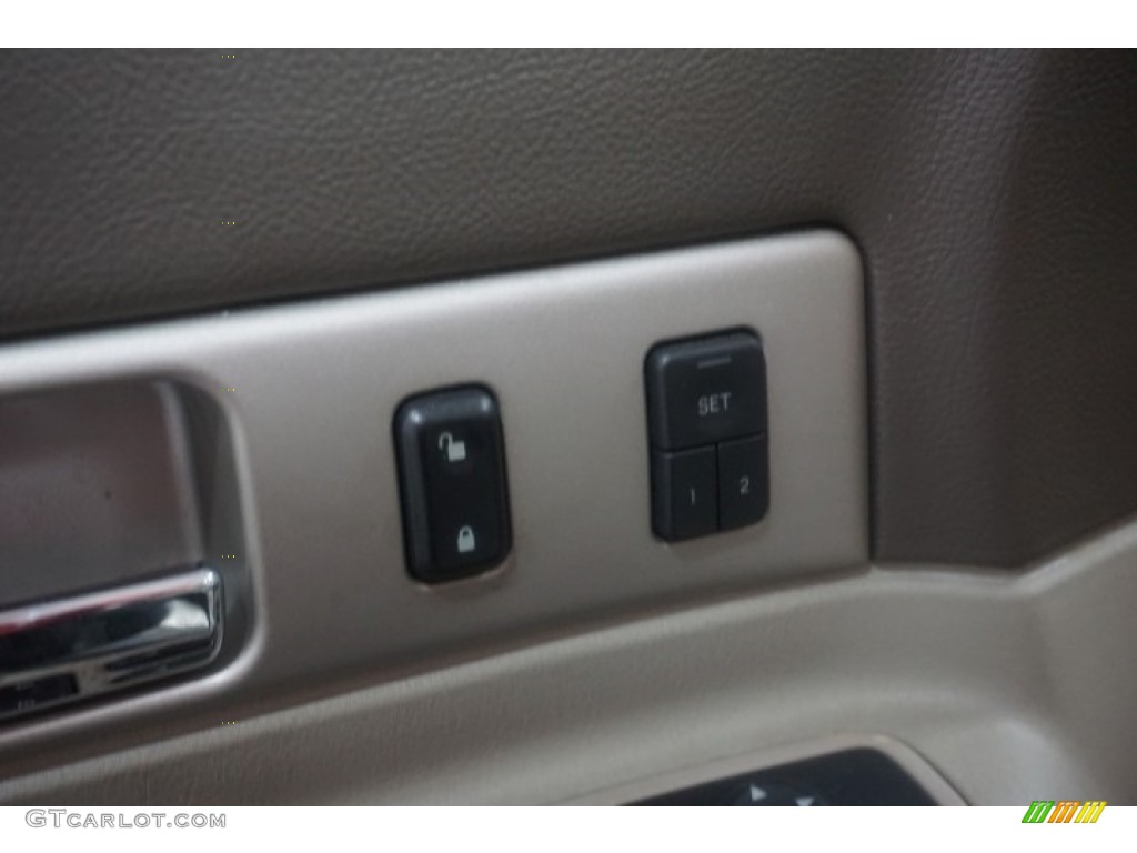 2004 LS V8 - Cashmere Tri-Coat / Dark Stone/Medium Light Stone photo #13