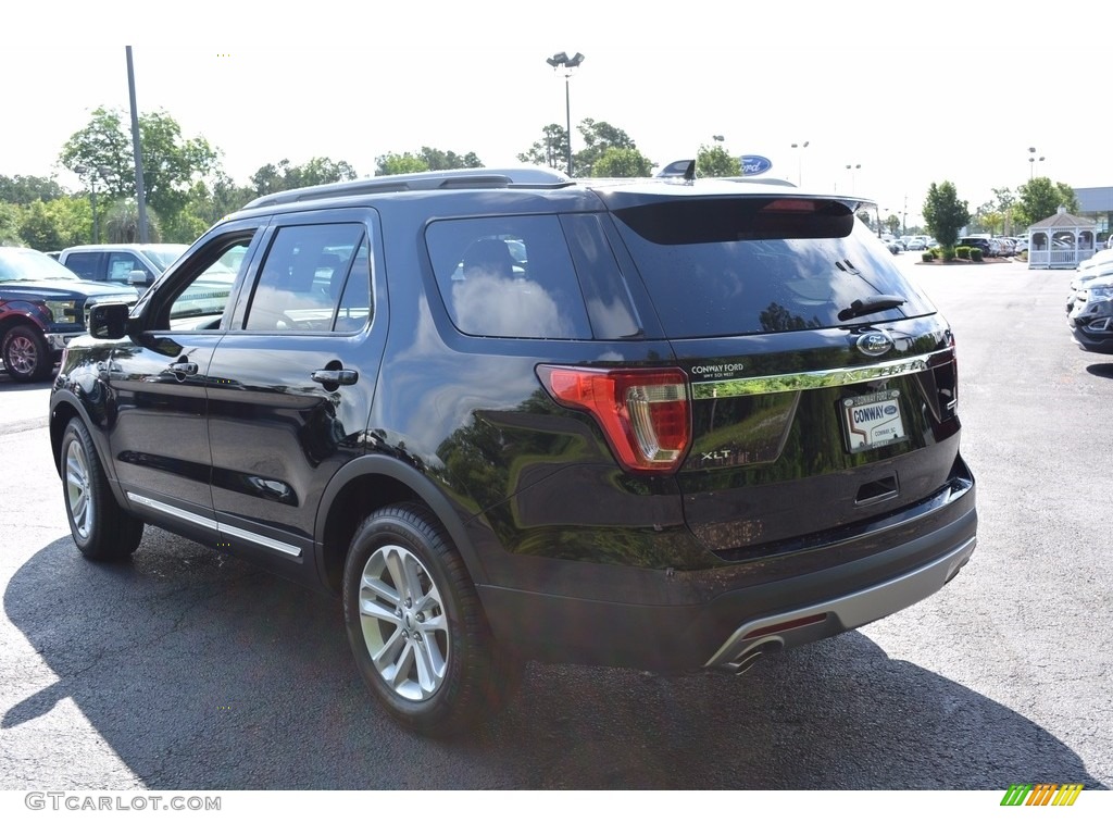 2016 Explorer XLT - Shadow Black / Ebony Black photo #12