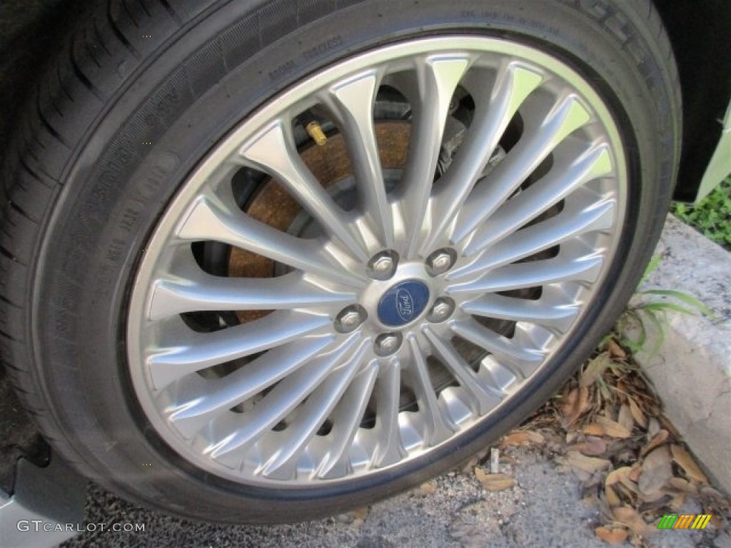 2016 Fusion Titanium - Ingot Silver Metallic / Charcoal Black photo #3