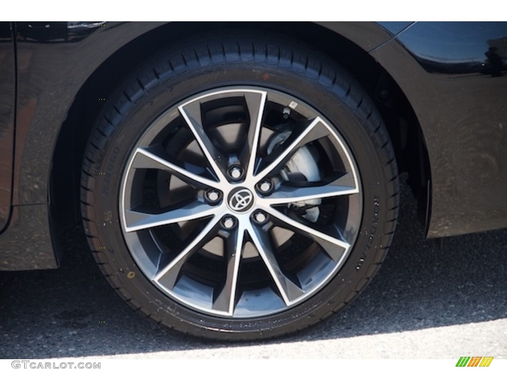 2015 Camry XSE - Attitude Black Metallic / Black photo #28