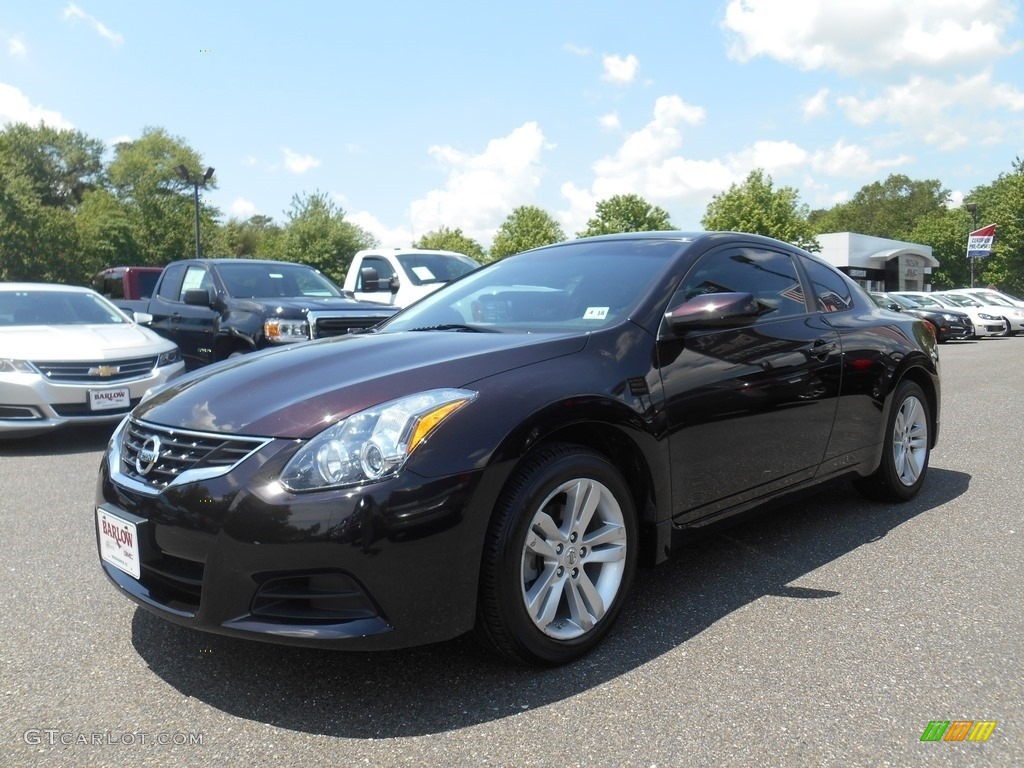 2013 Altima 2.5 S Coupe - Crimson Black / Charcoal photo #5