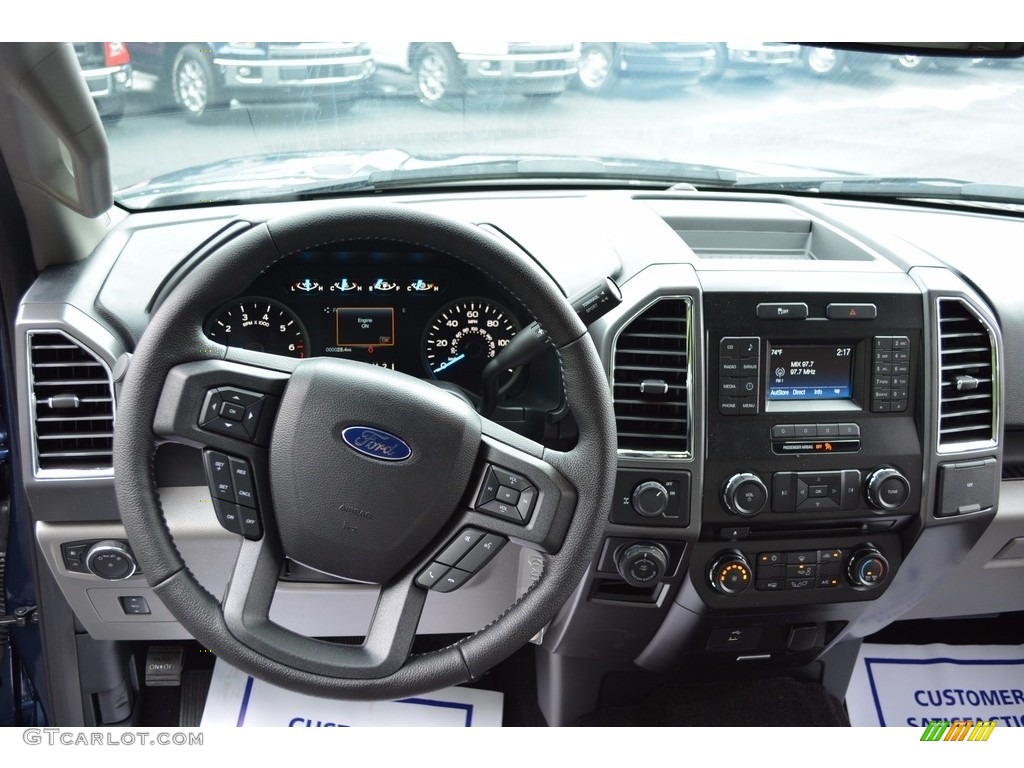 2016 F150 XLT SuperCrew - Blue Jeans / Medium Earth Gray photo #28