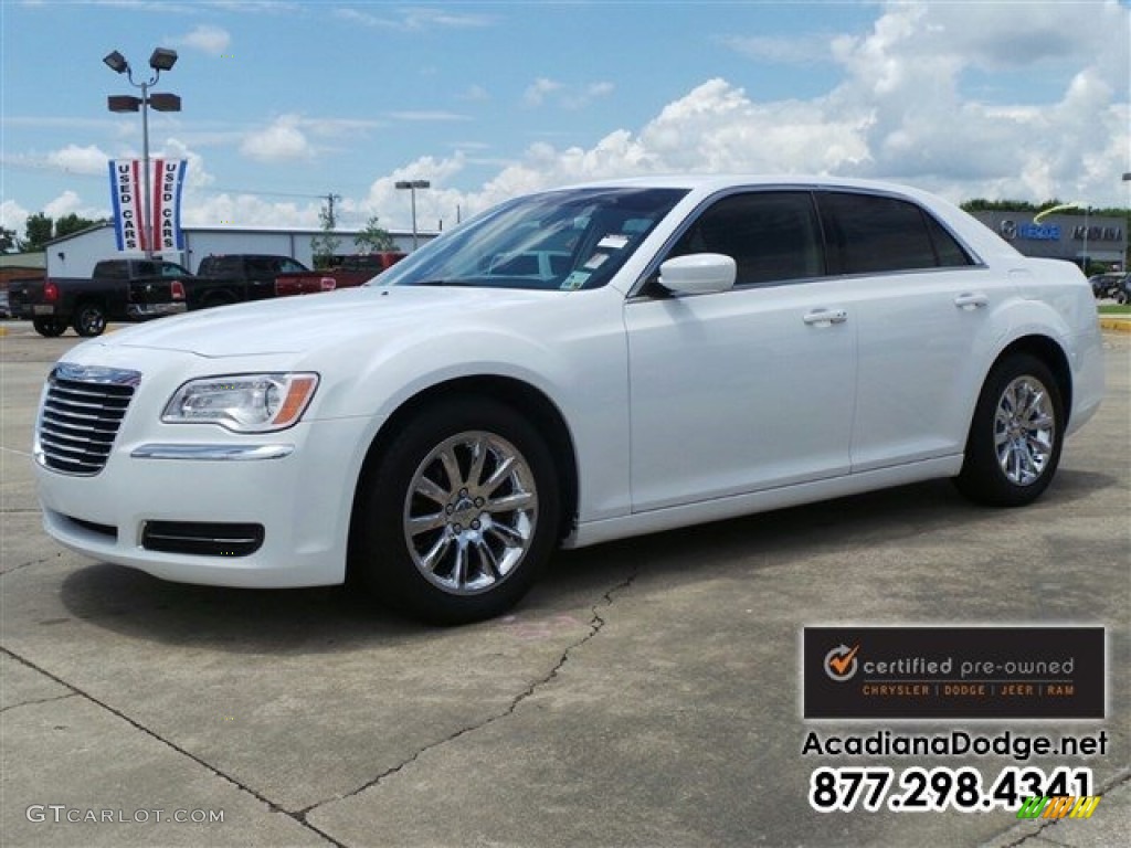 Bright White Chrysler 300