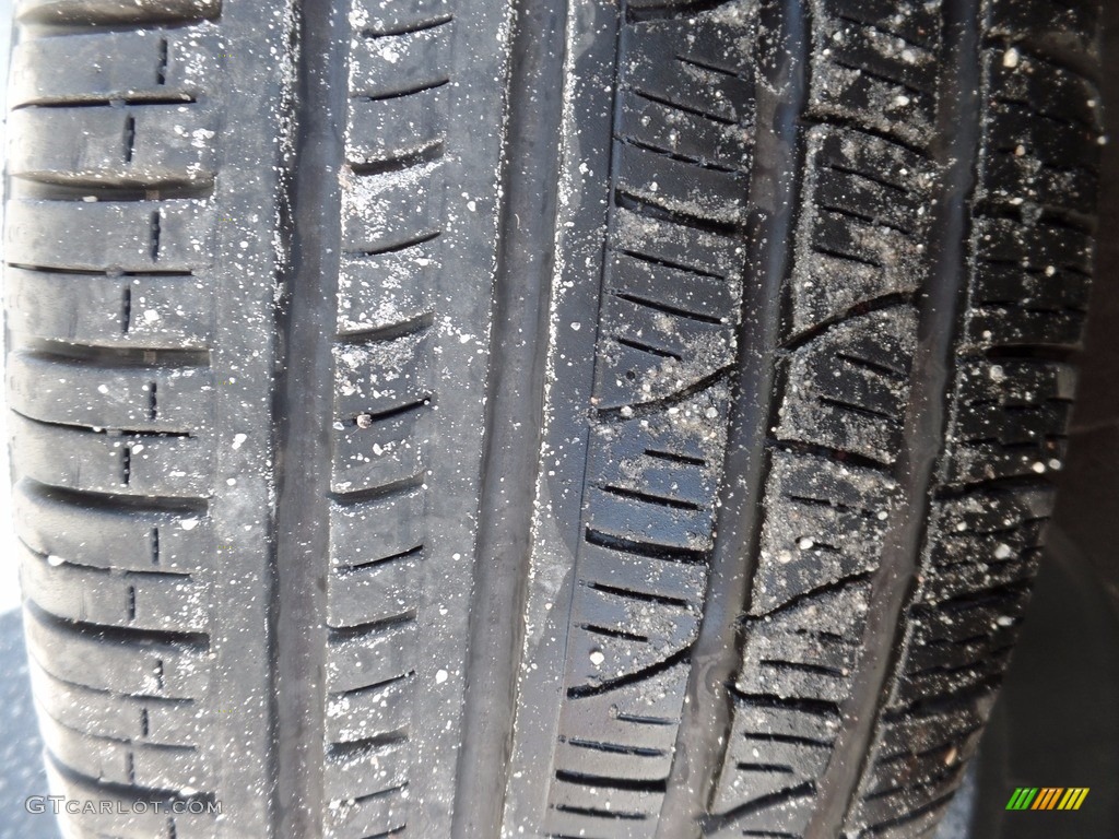 2016 Q3 2.0 TSFI Premium Plus - Cortina White / Black photo #9