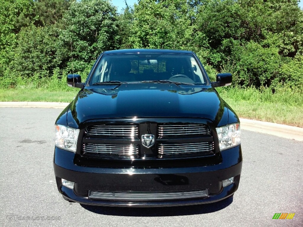 2012 Ram 1500 Sport Quad Cab 4x4 - Black / Dark Slate Gray photo #3