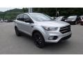 2017 Ingot Silver Ford Escape SE 4WD  photo #5