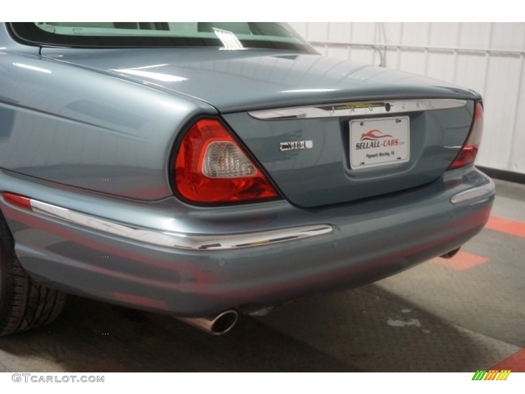 2005 XJ XJ8 L - Zircon Metallic / Dove Grey photo #70