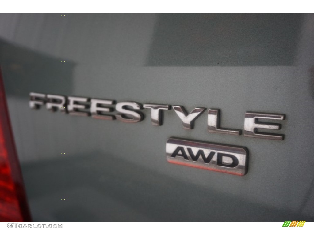 2005 Freestyle SEL AWD - Titanium Green Metallic / Shale photo #89