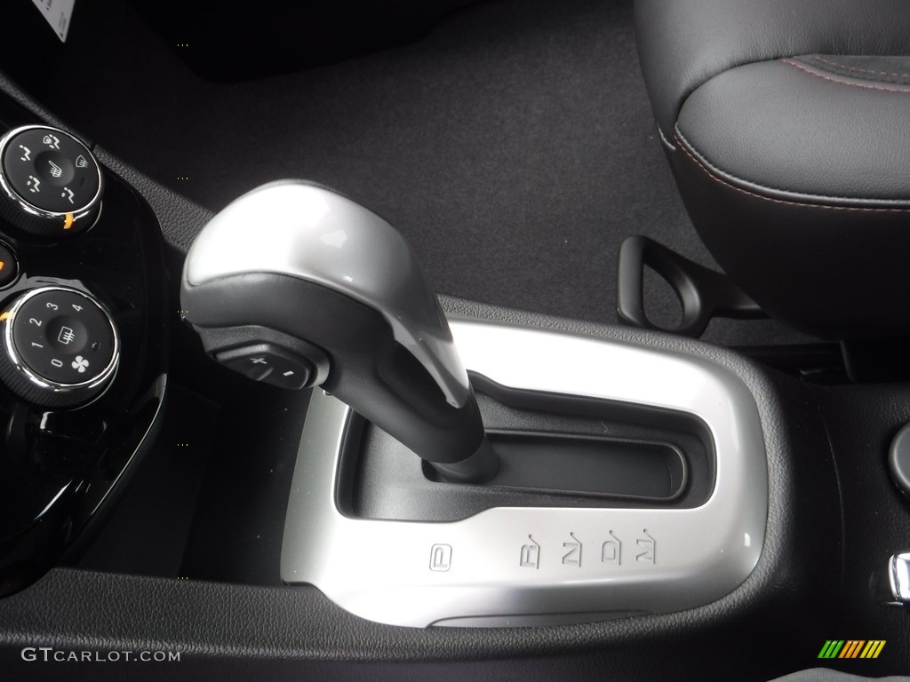2016 Chevrolet Sonic RS Hatchback Transmission Photos