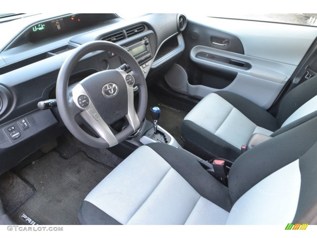 2013 Prius c Hybrid Two - Blue Streak Metallic / Light Blue Gray/Black photo #7