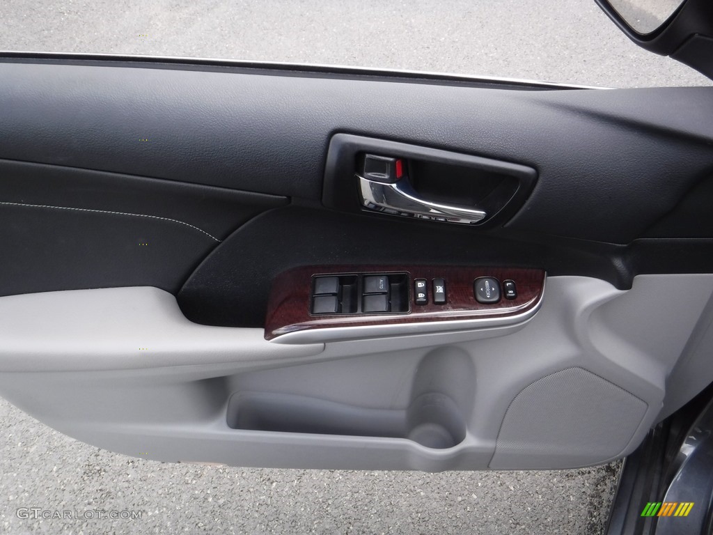 2013 Camry XLE - Magnetic Gray Metallic / Ash photo #12