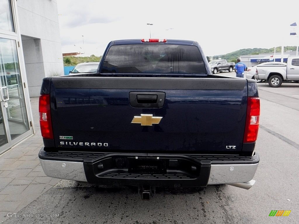 2011 Silverado 1500 LTZ Crew Cab 4x4 - Imperial Blue Metallic / Ebony photo #8