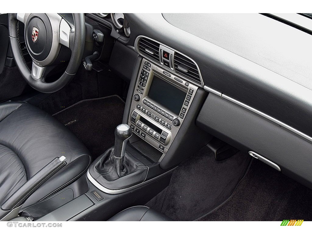 2006 Porsche 911 Carrera S Cabriolet Controls Photos