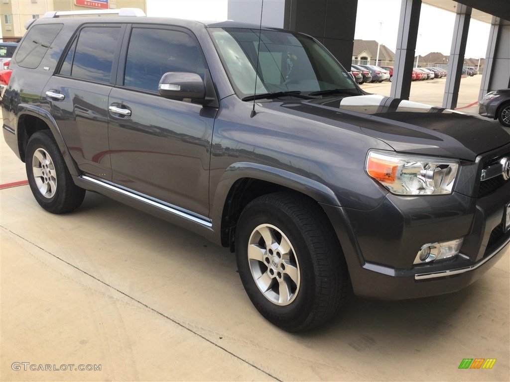 2013 4Runner SR5 - Magnetic Gray Metallic / Black Leather photo #2